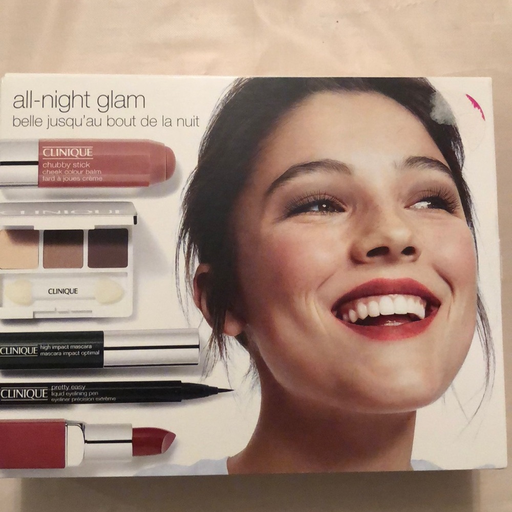 Clinique all night glam make up set